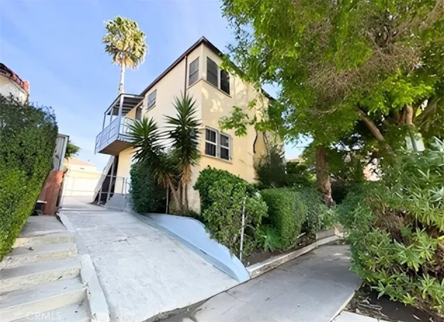 $1,199,000 | 5767 West San Vicente Boulevard, Los Angeles, CA 90019