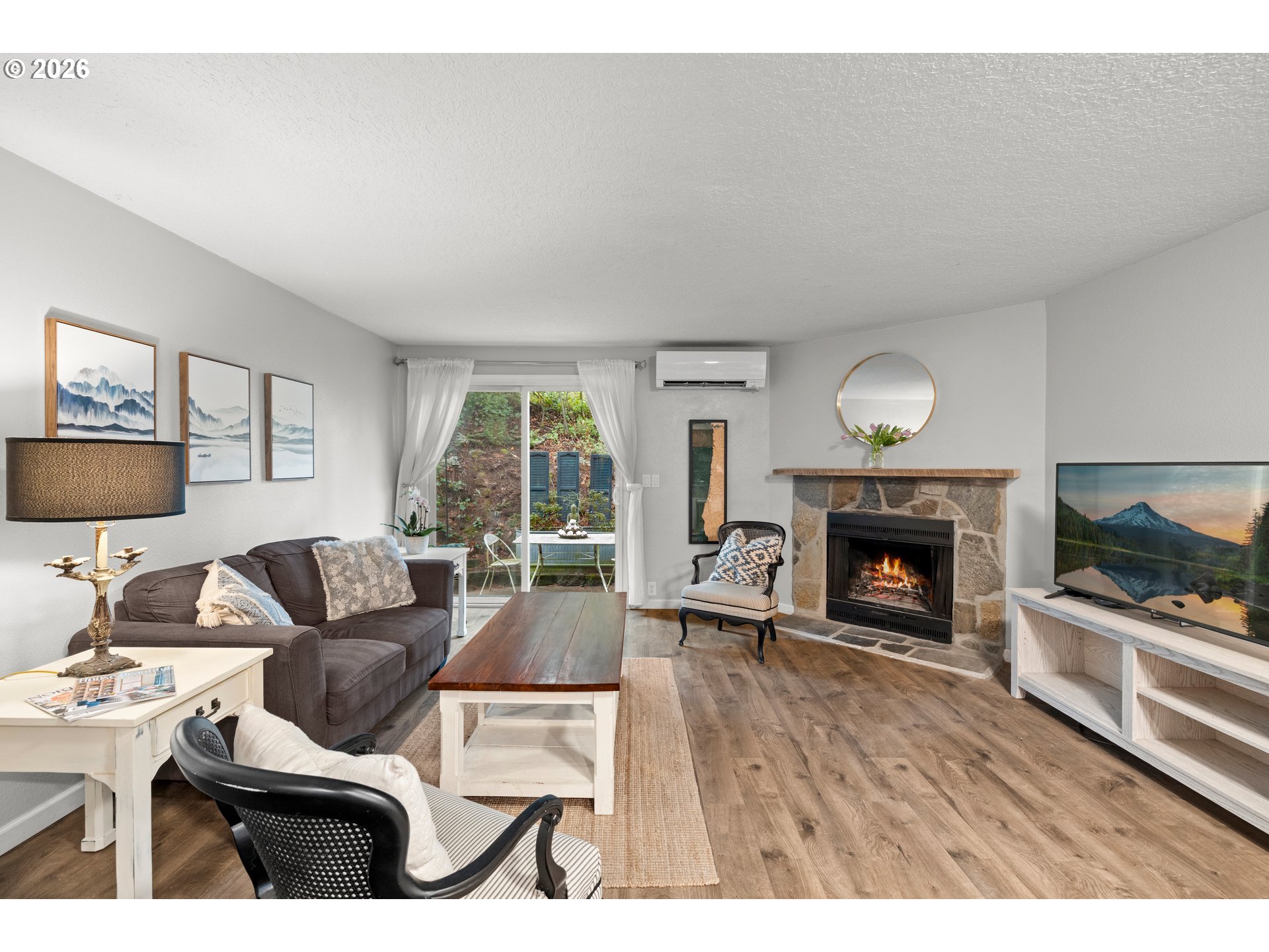 5563 Southwest Multnomah Boulevard Portland, OR 97219 - Photo 9 of 37 Gallery Image 9