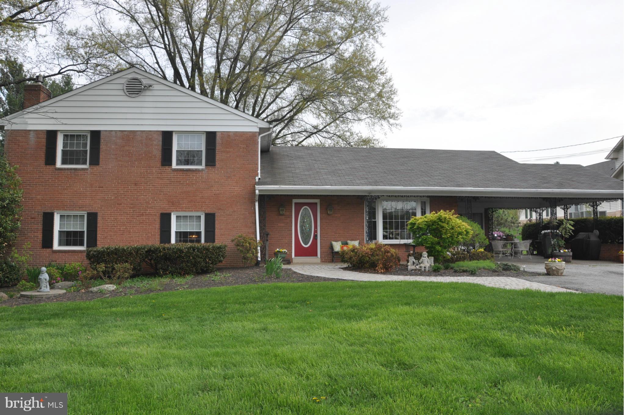 321 Norwood Road Silver Spring, MD 20905 - Photo 1 of 29 Exterior (Front)