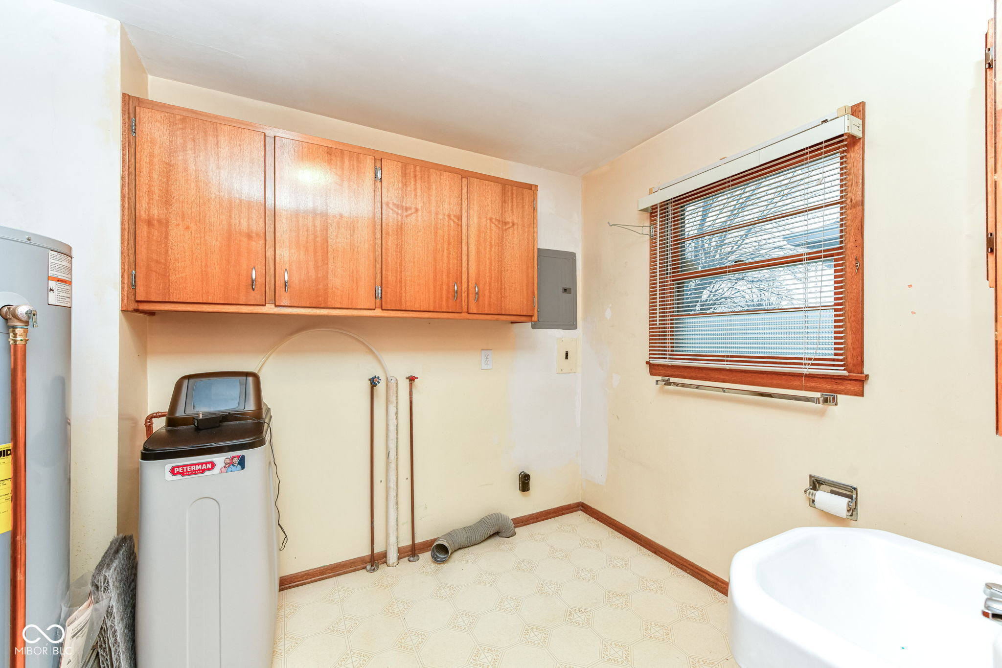 431 South Carr Road Plainfield, IN 46168 - Photo 17 of 33