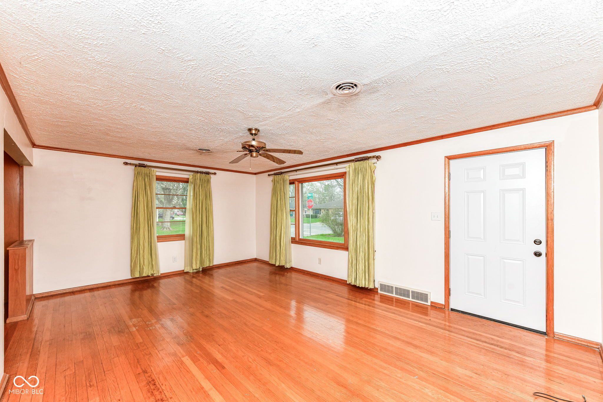 431 South Carr Road Plainfield, IN 46168 - Photo 9 of 33