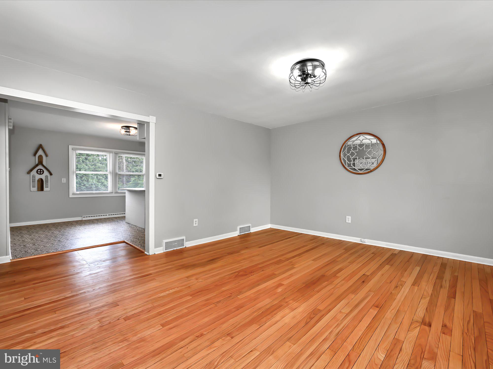 1324 Commonwealth Boulevard Reading, PA 19607 - Photo 3 of 25 Gallery Image 3