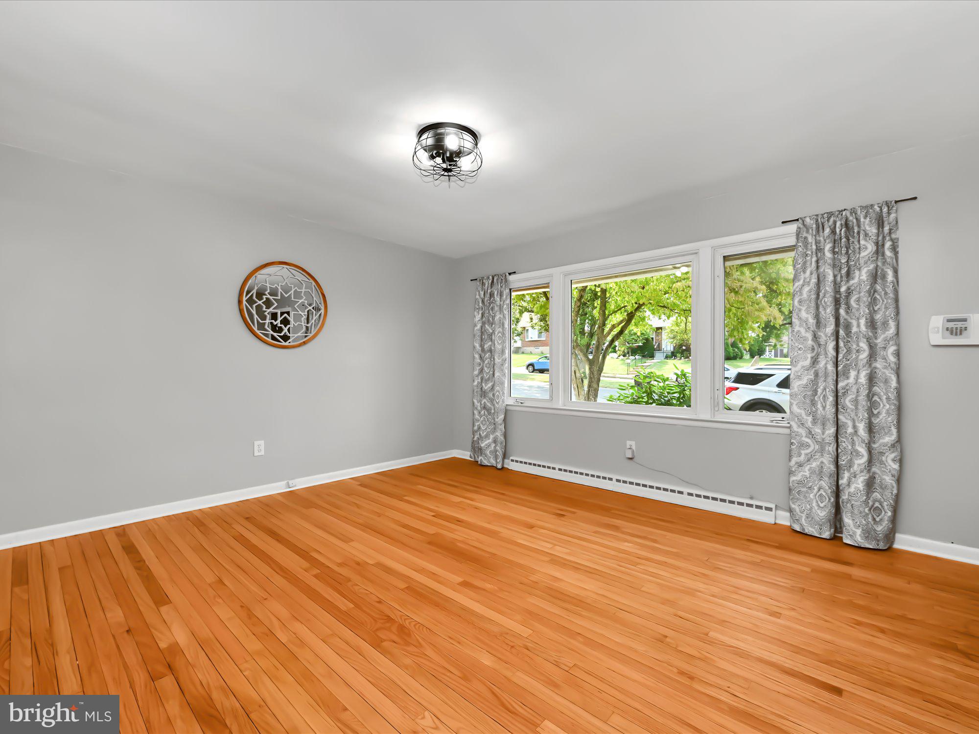 1324 Commonwealth Boulevard Reading, PA 19607 - Photo 4 of 25 Gallery Image 4