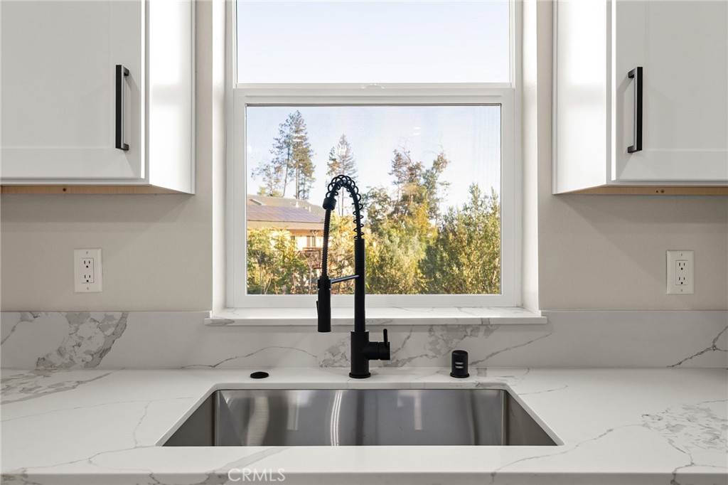 5812 Golden Oaks Road Paradise, CA 95969 - Photo 14 of 39 Gallery Image 14