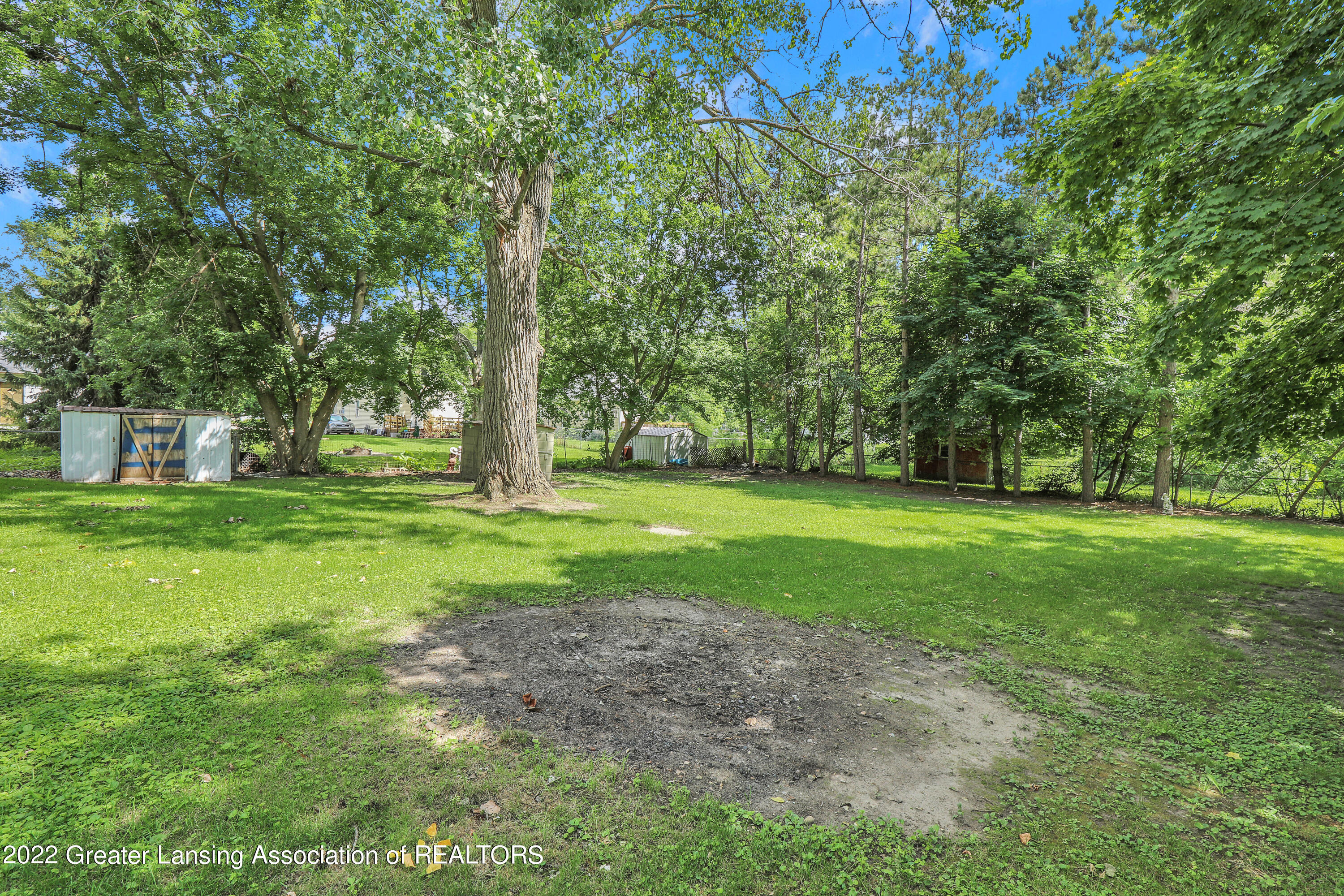 3019 Risdale Avenue Lansing, MI 48911 - Photo 35 of 39 9I3A5512