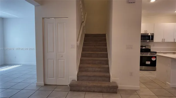 a view of entryway and hall