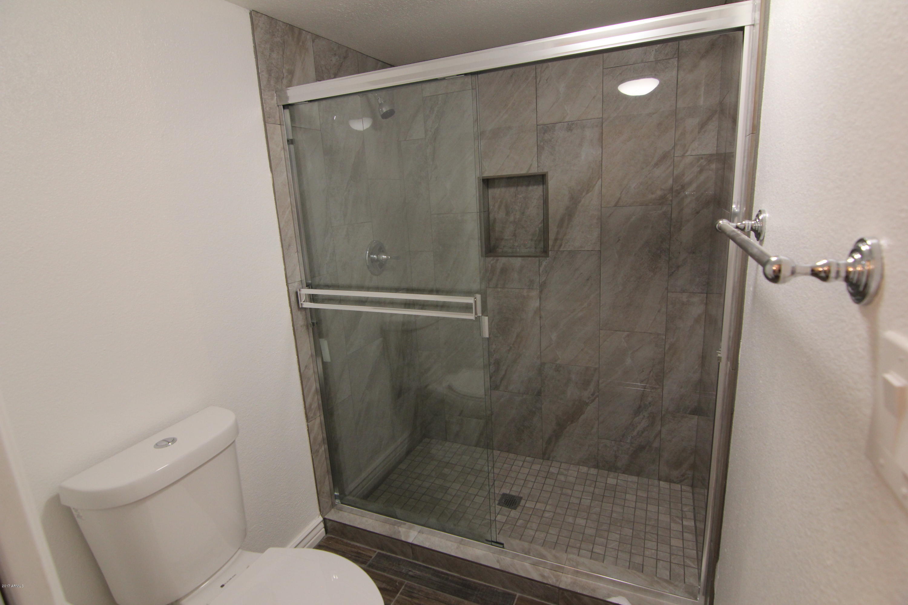 5747 West Evergreen Road Glendale, AZ 85302 - Photo 25 of 39 IMG_0300