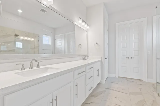 $3,995 | 102 Majestic Arroyo Way, Lakeway, TX 78738