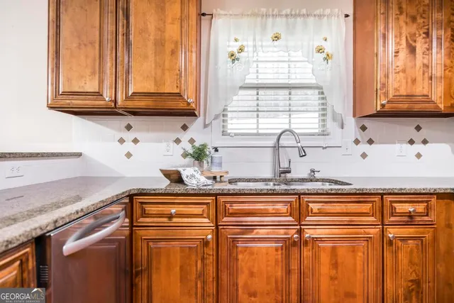 $360,000 | 132 Oak Drive, Gray, GA 31032