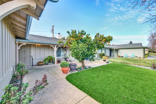 $444,000 | 126 Olympic Circle, Vacaville, CA 95687