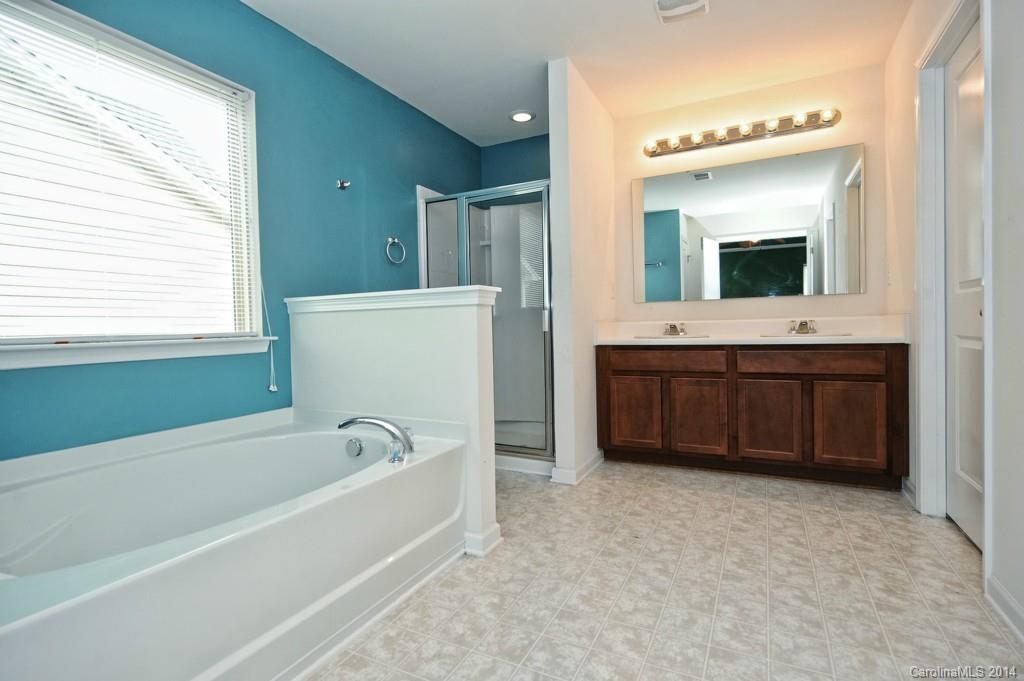 5854 Ringneck Road, Unit 46 Charlotte, NC 28216 - Photo 17 of 23