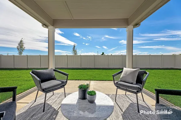 $471,900 | 6874 North Jaden Jones Avenue, Meridian, ID 83646