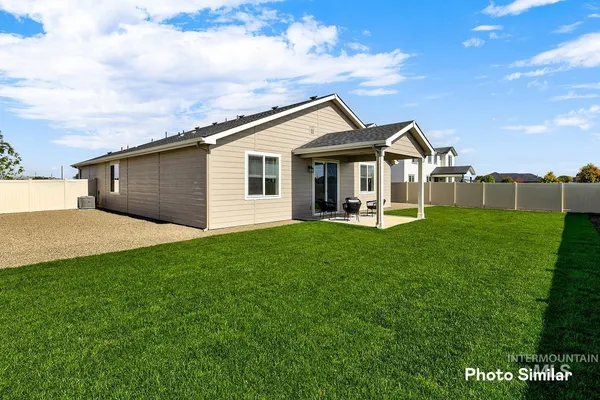 $471,900 | 6874 North Jaden Jones Avenue, Meridian, ID 83646
