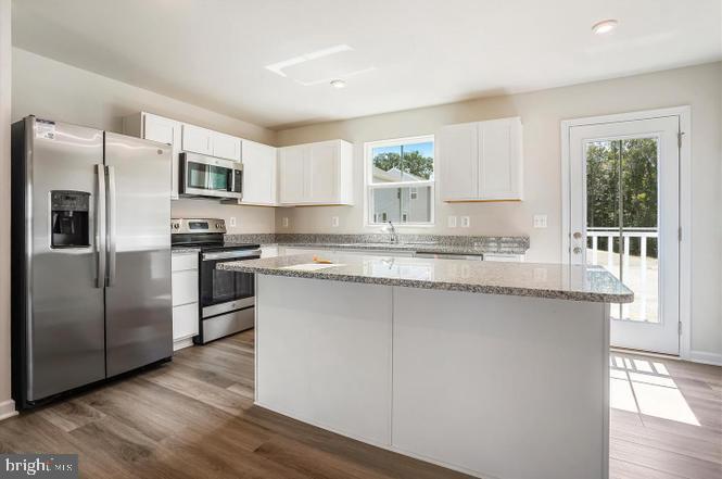 1906 Glenmere Road Stafford, VA 22554 - Photo 2 of 22