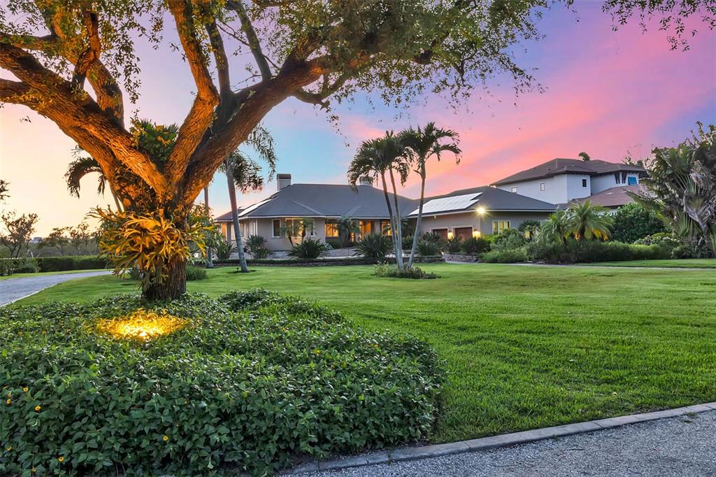 612 Laurel Road West Nokomis, FL 34275 - Photo 82 of 88