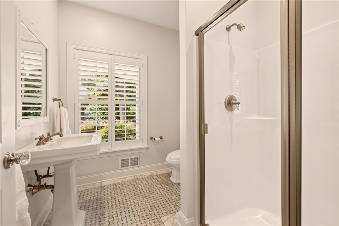5 Risewood Lane Pittsford, NY 14534 - Photo 25 of 44