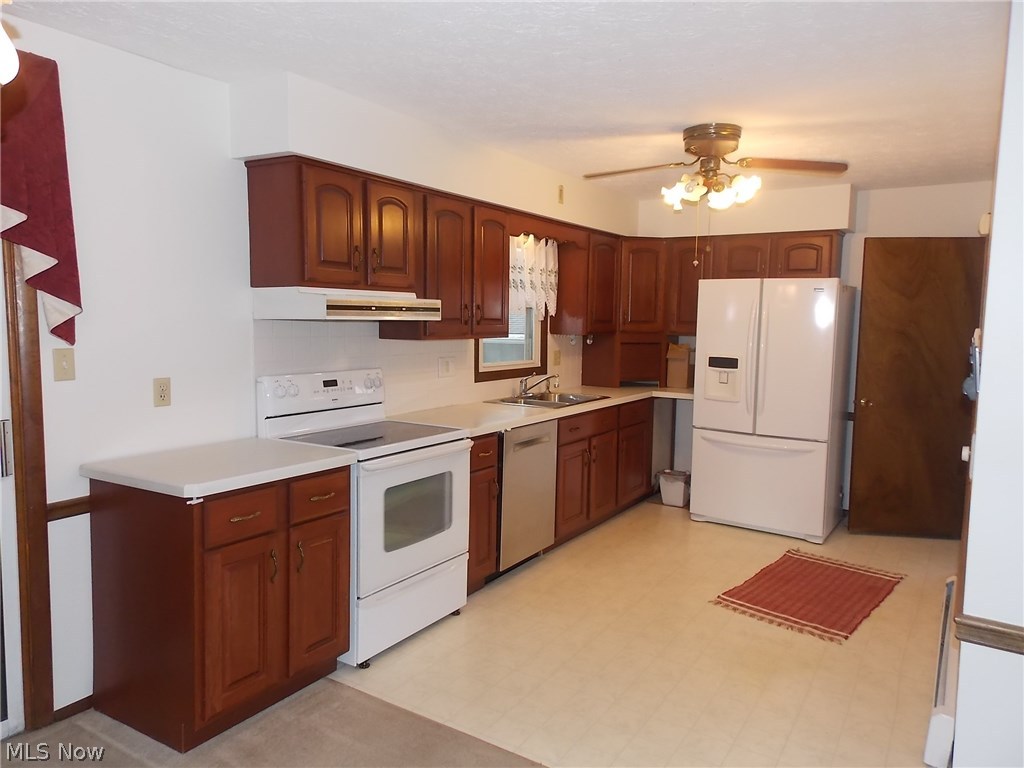 750 Sandy Lake Road Kent, OH 44240 - Photo 4 of 35 Gallery Image 4