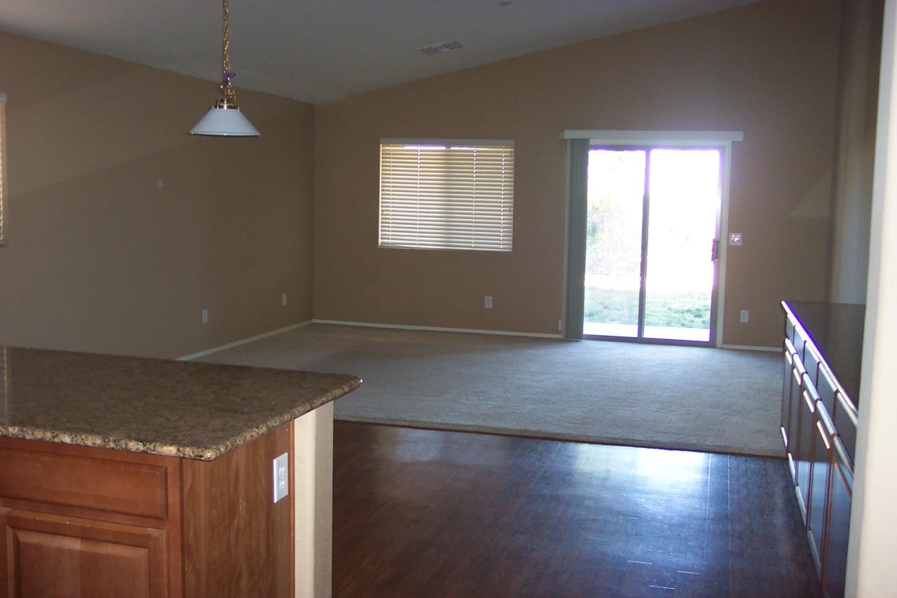 12084 West Dos Rios Drive Sun City, AZ 85375 - Photo 5 of 10 family room