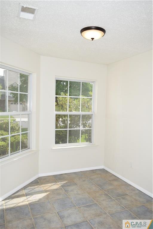 285 Nebula Road Piscataway, NJ 08854 - Photo 6 of 17 Gallery Image 6