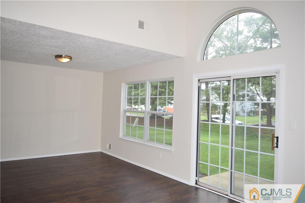 285 Nebula Road Piscataway, NJ 08854 - Photo 7 of 17 Gallery Image 7