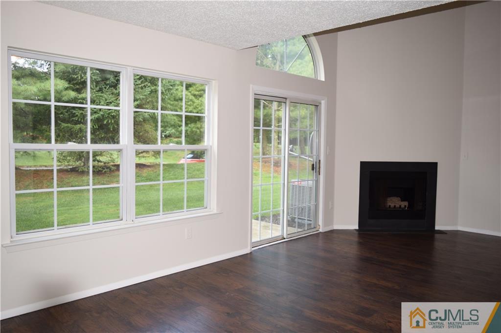 285 Nebula Road Piscataway, NJ 08854 - Photo 8 of 17 Gallery Image 8