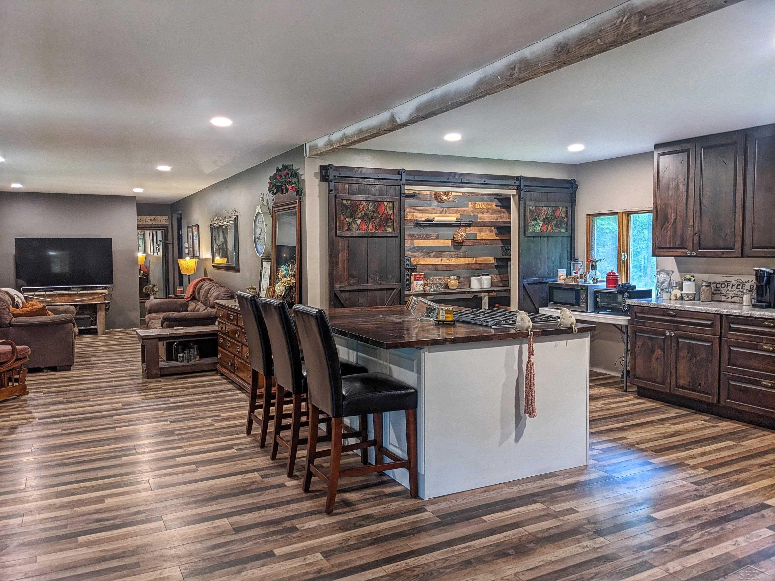 10260 Rathbun Way Birch Run, MI 48415 - Photo 4 of 34 50112568-3.JPG