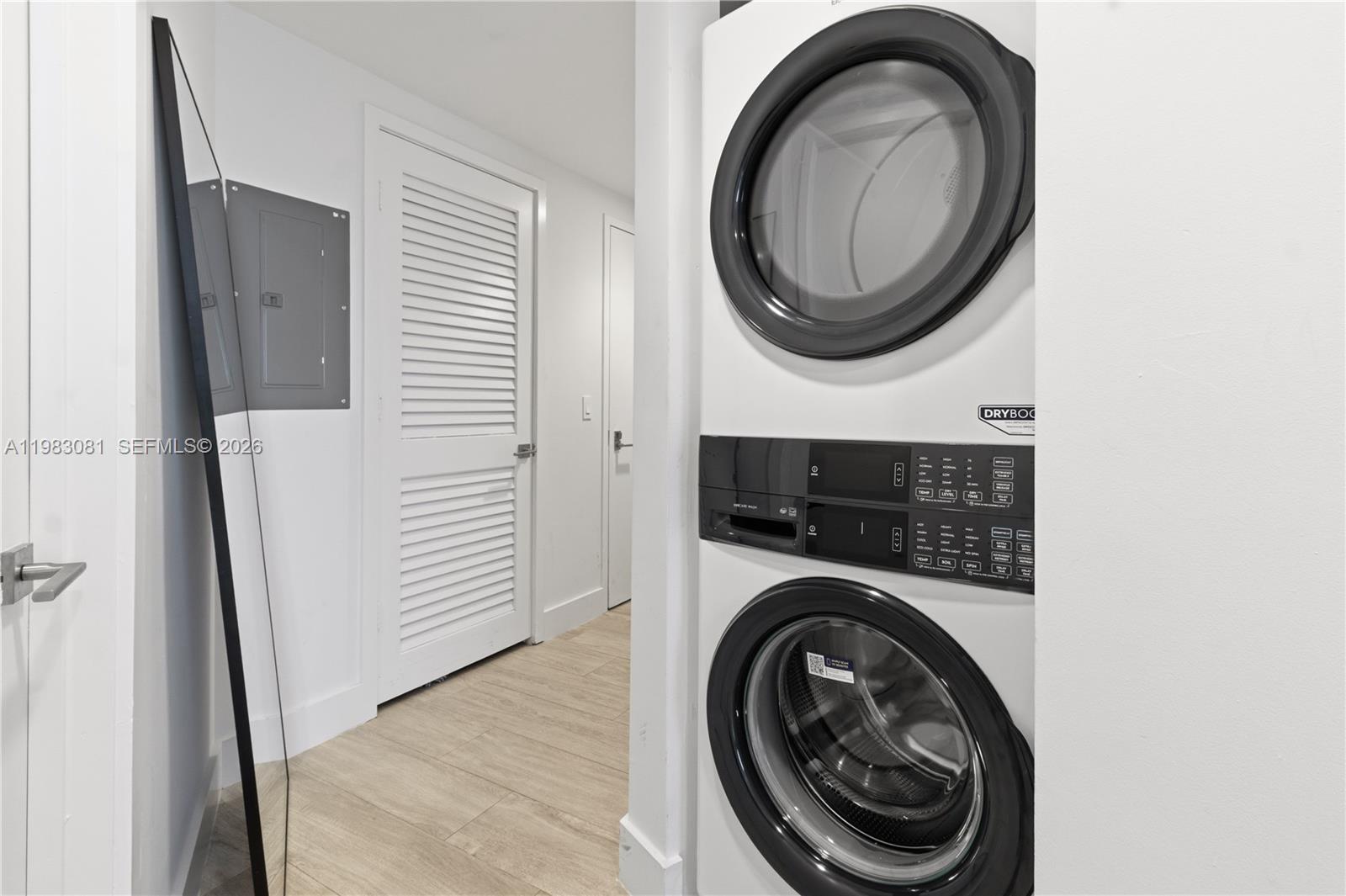 121 Northeast 34th Street, Unit 2109 Miami, FL 33137 - Photo 12 of 20