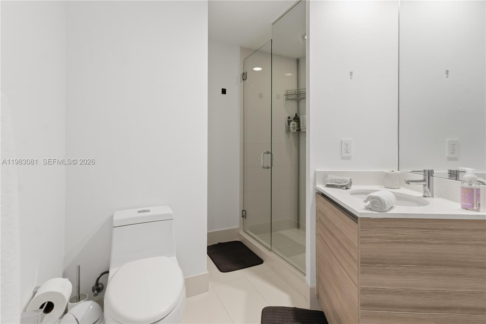 121 Northeast 34th Street, Unit 2109 Miami, FL 33137 - Photo 14 of 20