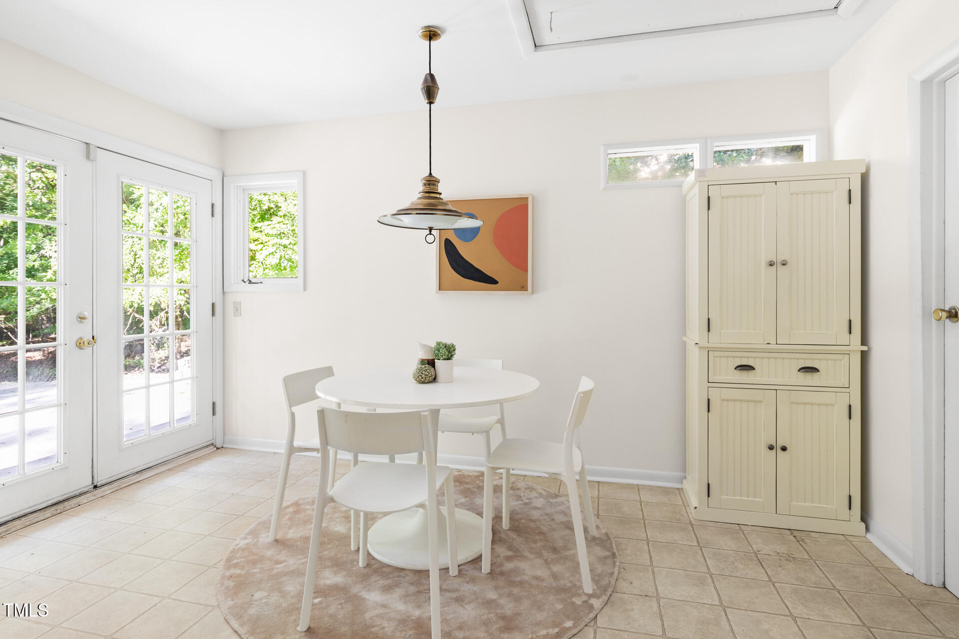 324 Woodhaven Road Chapel Hill, NC 27514 - Photo 13 of 32 a view of a room with furniture and windows