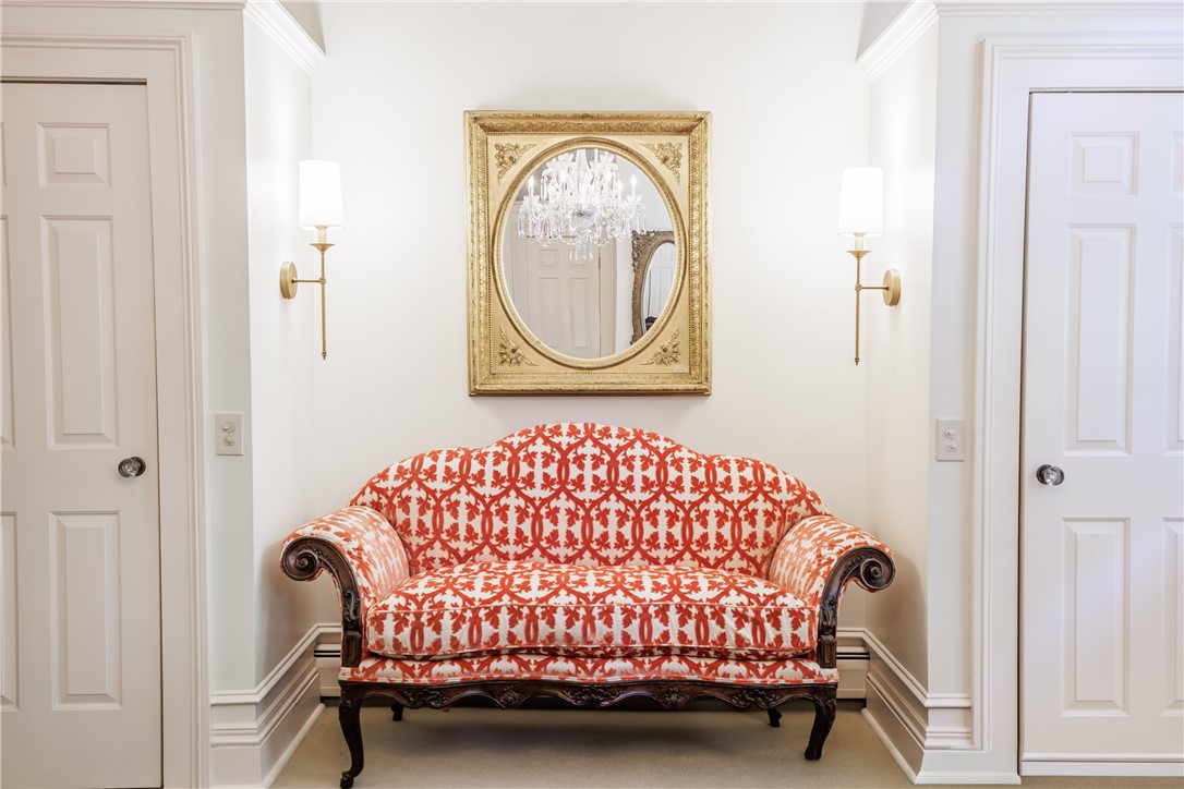 901 East Avenue, Unit D Rochester, NY 14607 - Photo 18 of 27