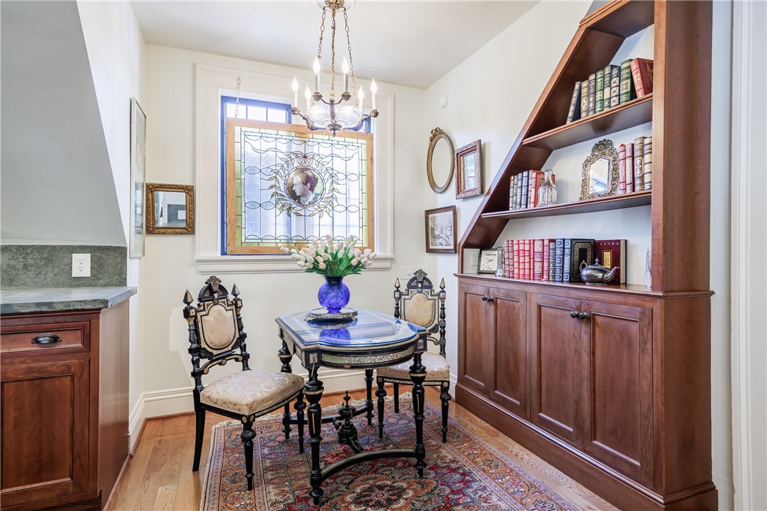 901 East Avenue, Unit D Rochester, NY 14607 - Photo 7 of 27