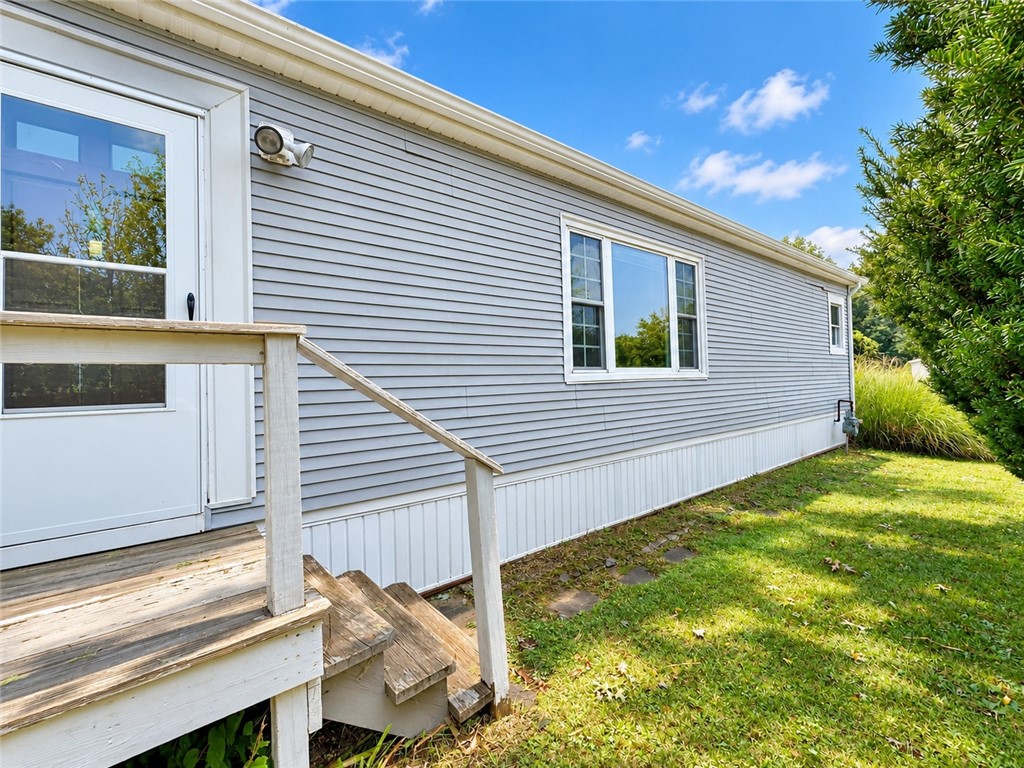 32 Torch Lane Coventry, RI 02816 - Photo 7 of 29 Gallery Image 7