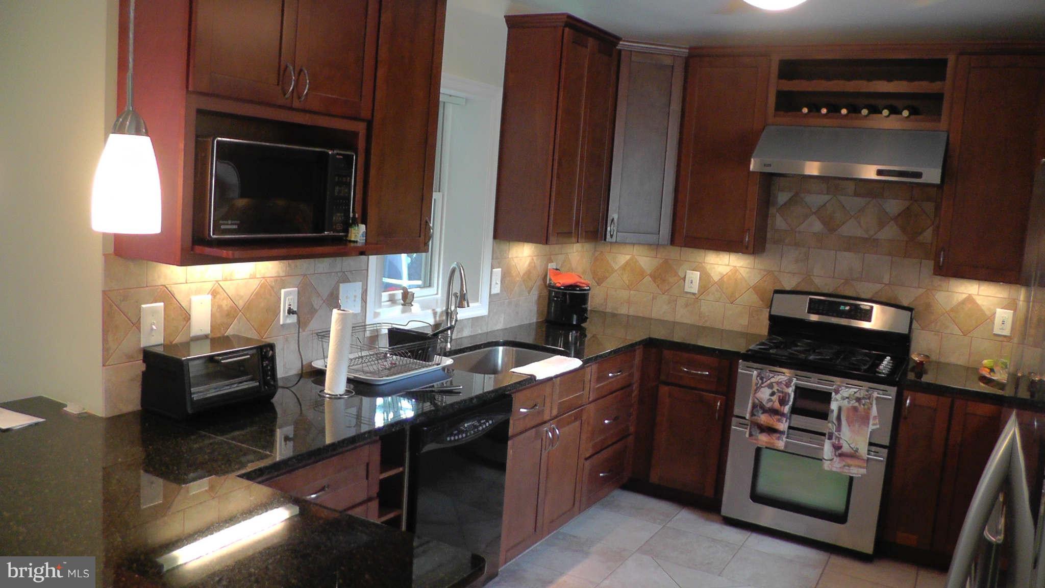 1202 Ednor Road Silver Spring, MD 20905 - Photo 11 of 30 Kitchen
