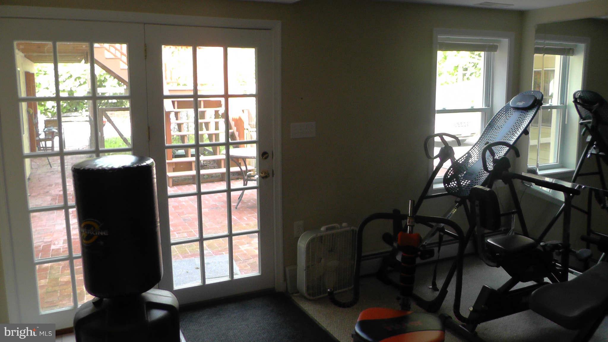 1202 Ednor Road Silver Spring, MD 20905 - Photo 25 of 30 Interior (General)