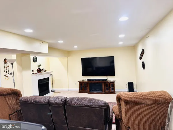 $629,950 | 69 Calder Way, Phoenixville, PA 19460