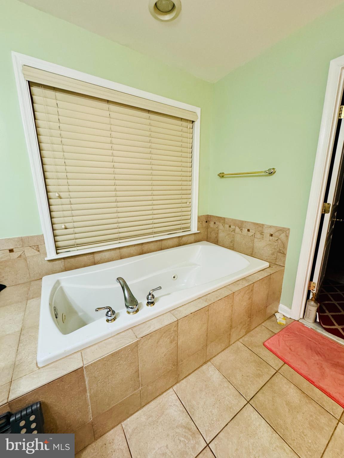 69 Calder Way Phoenixville, PA 19460 - Photo 40 of 41 Master bathroom Jazzuci tub.