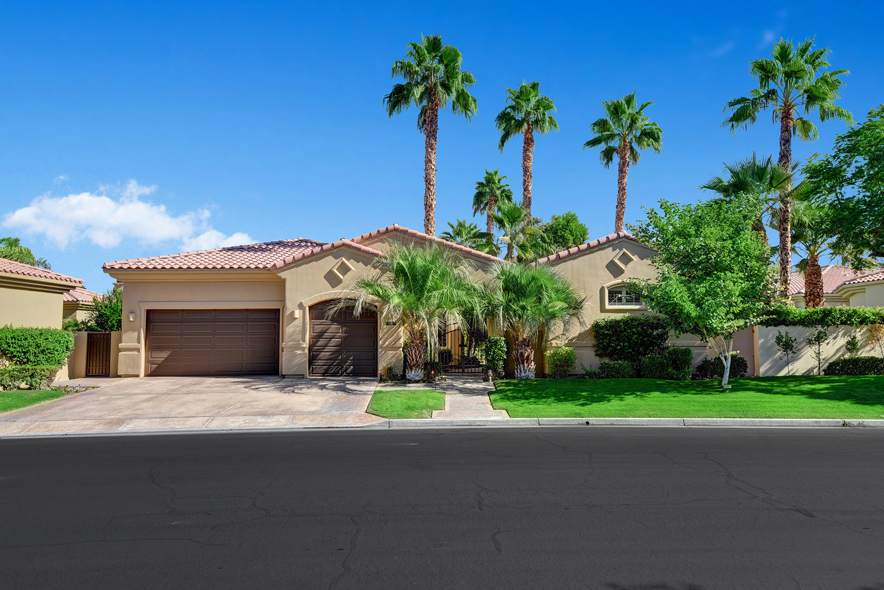 80448 Riviera La Quinta, CA 92253 - Photo 29 of 29 FRONT OF HOUSE MLS