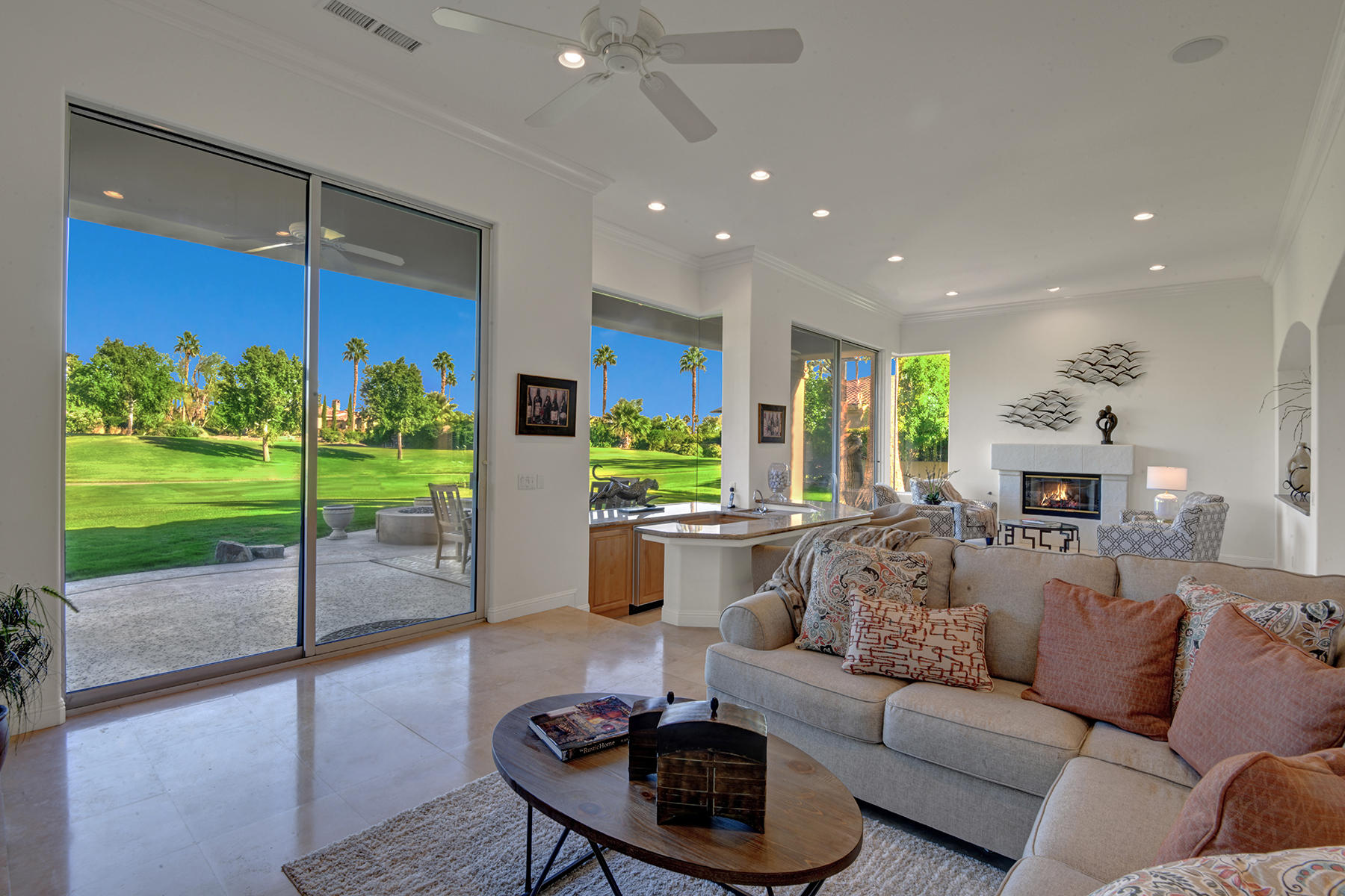 FAMILY ROOM TO FAIRWAY AND LIVING ROOM M
