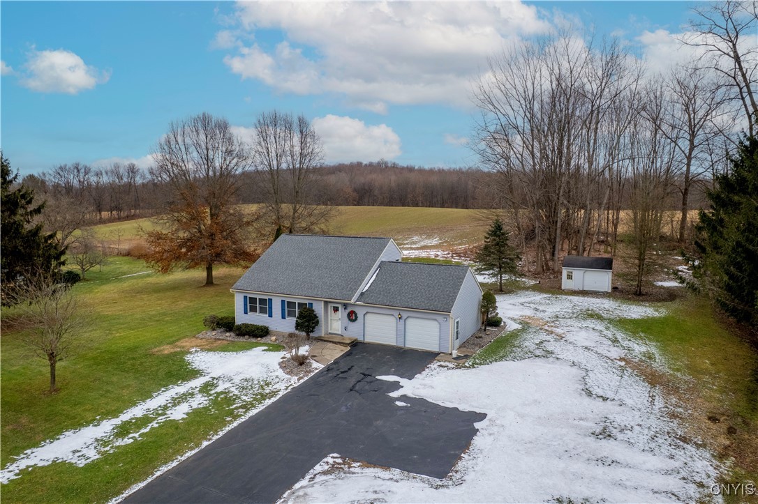 5784 Fikes Road Elbridge, NY 13112 - Photo 2 of 40