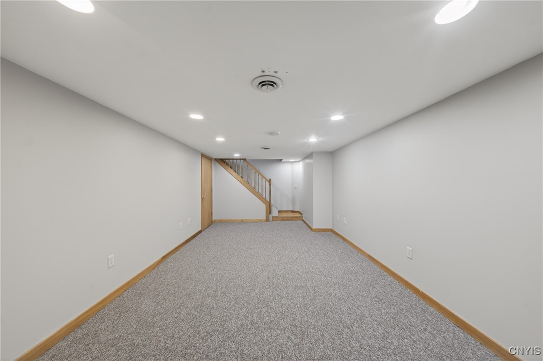 5784 Fikes Road Elbridge, NY 13112 - Photo 35 of 40