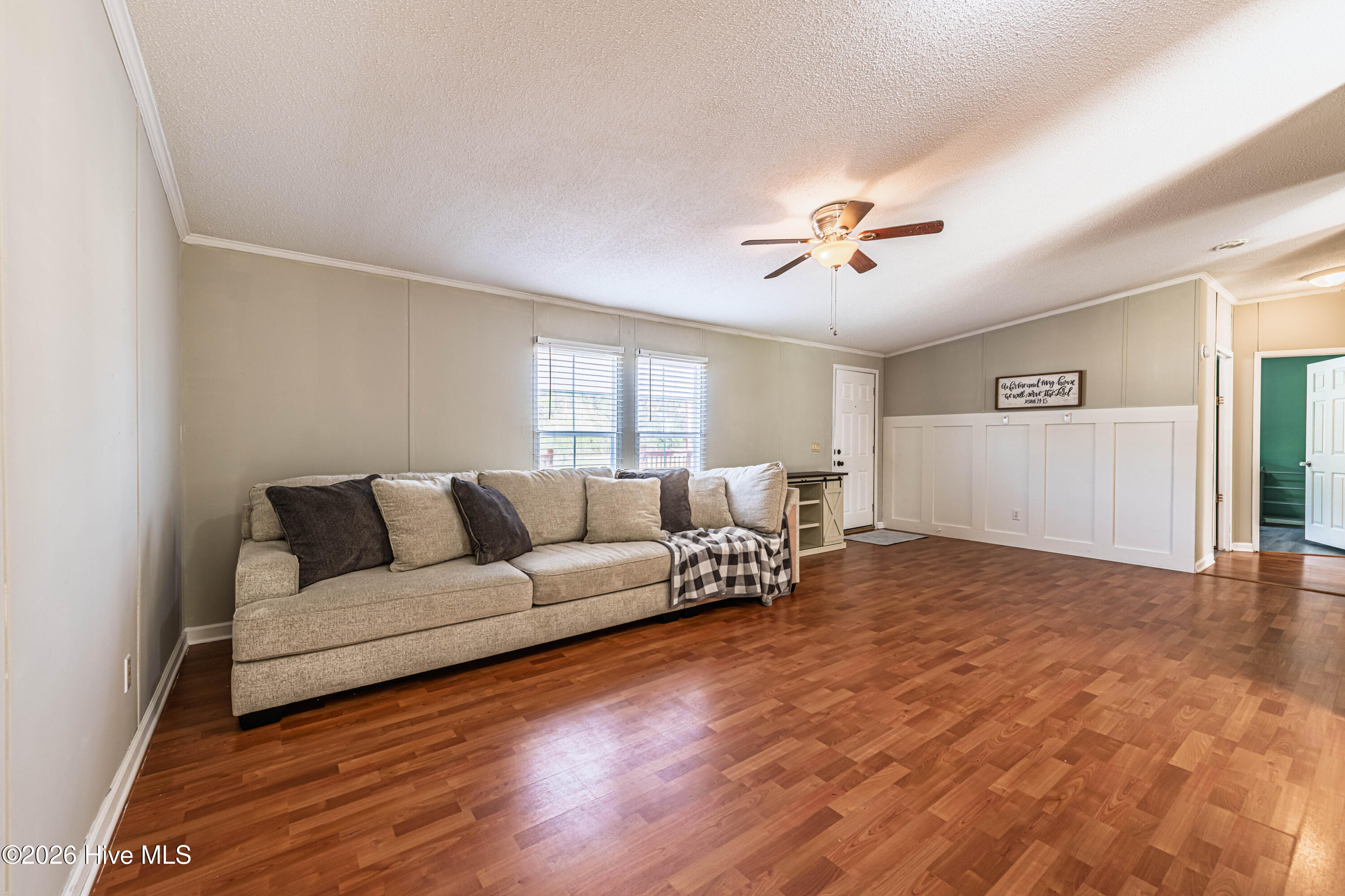 281 Dell Brock Road Beulaville, NC 28518 - Photo 8 of 34 Living Room