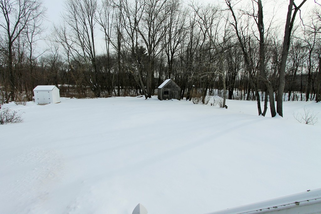 322 Ferry Road Haverhill, MA 01835 - Photo 4 of 12 Gallery Image 4