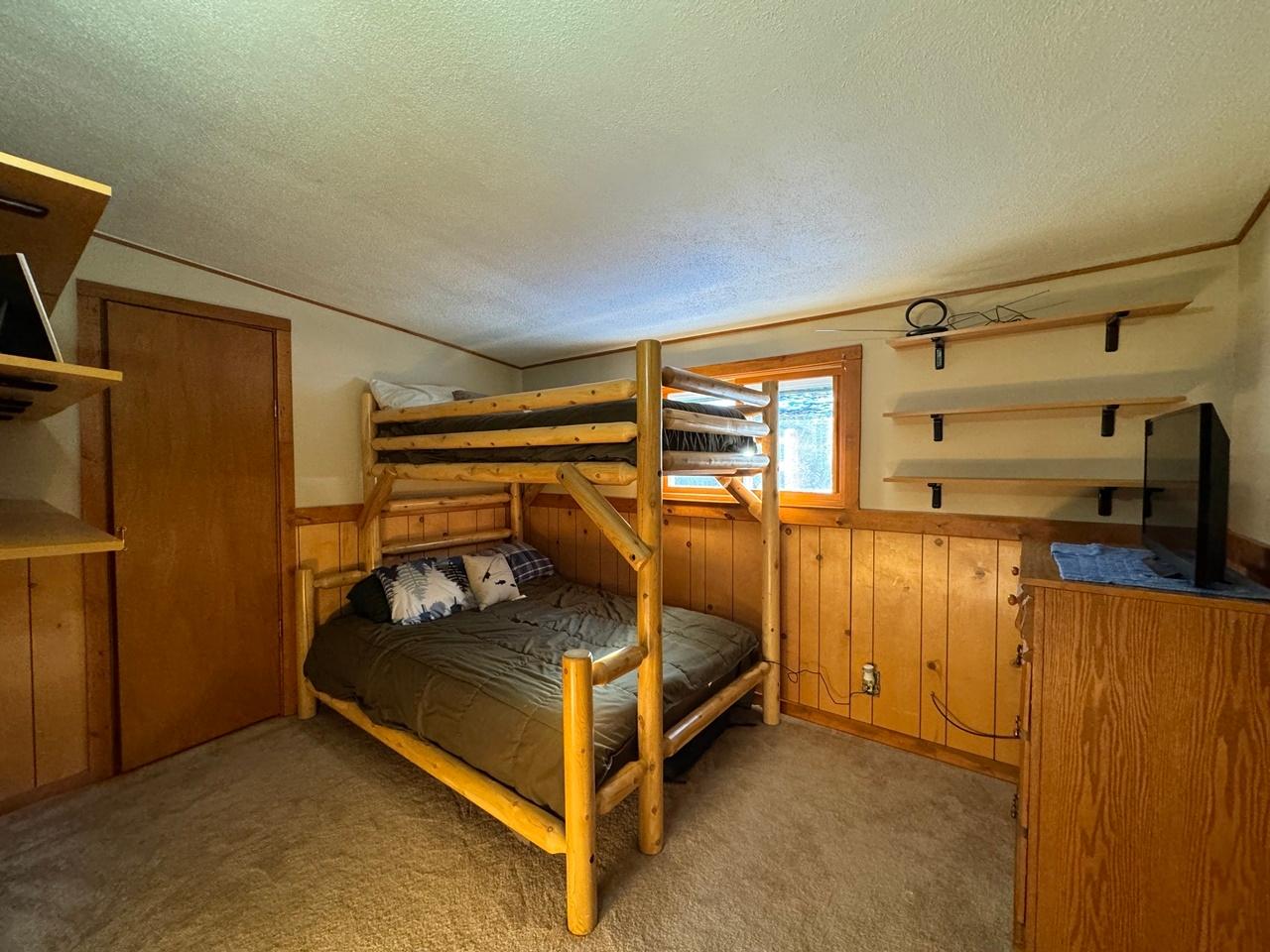 6627 North Lakeview Road Mercer, WI 54547 - Photo 29 of 41 Gallery Image 29