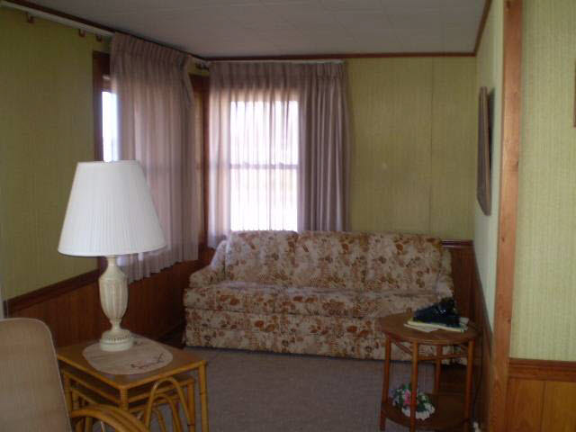 11465 North Cedar Point Low Road Syracuse, IN 46567 - Photo 5 of 20 Gallery Image 5