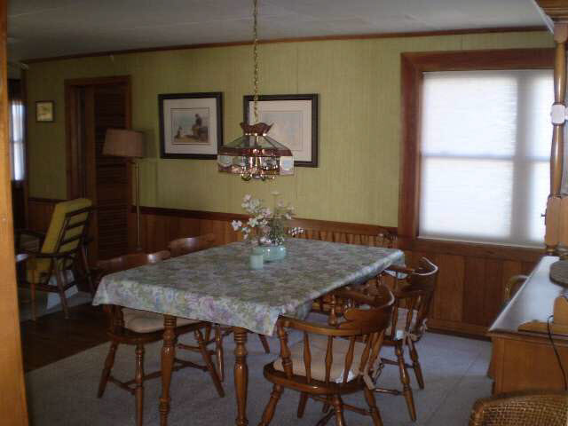 11465 North Cedar Point Low Road Syracuse, IN 46567 - Photo 7 of 20 Gallery Image 7