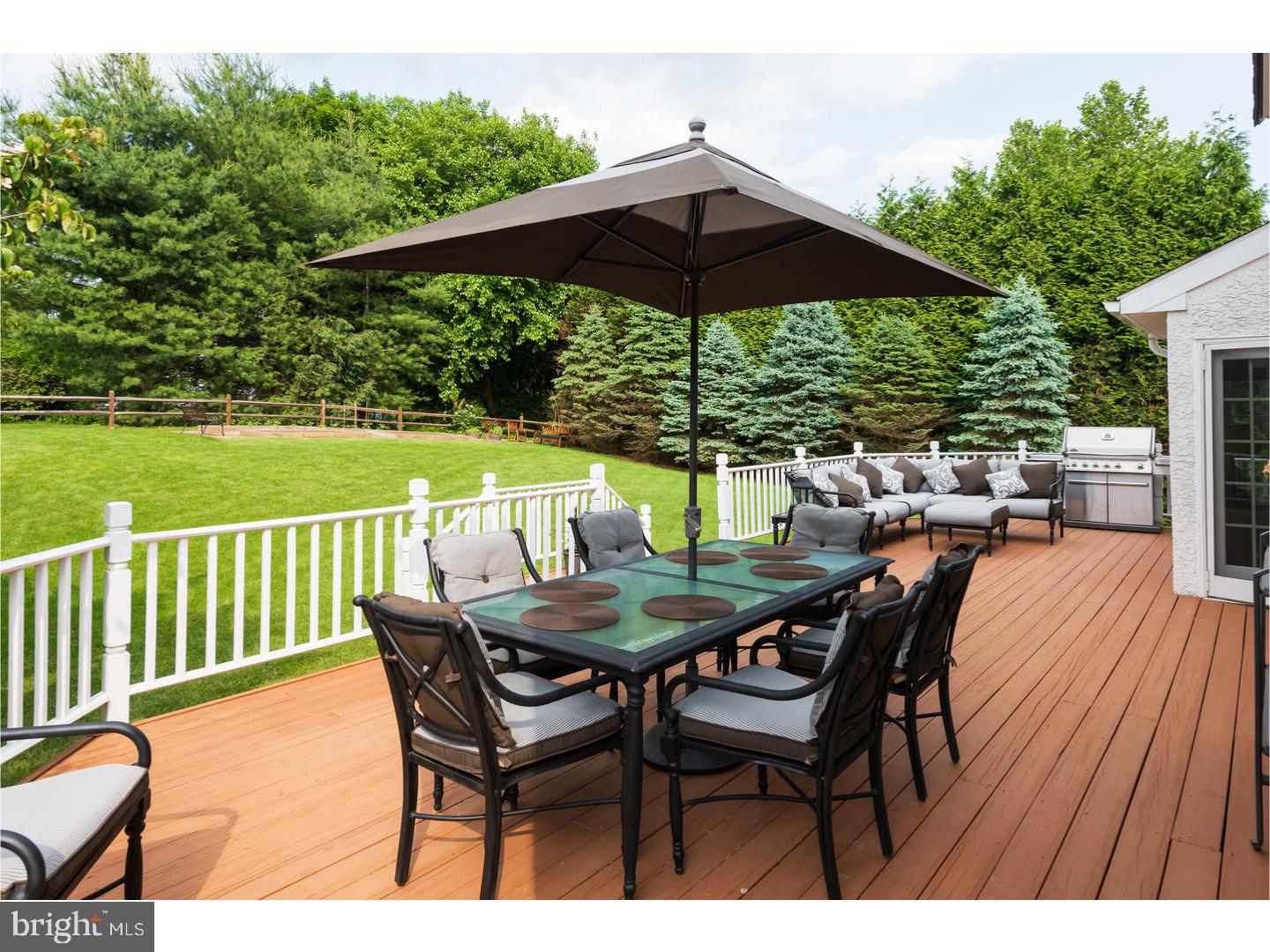 810 Waverly Road Kennett Square, PA 19348 - Photo 22 of 25 Deck