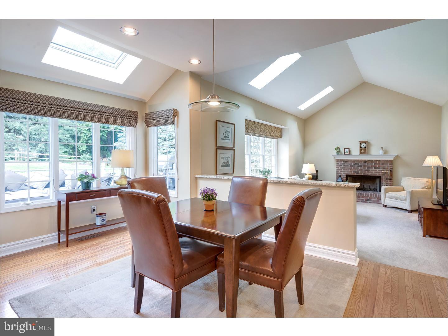 810 Waverly Road Kennett Square, PA 19348 - Photo 4 of 25 Breakfast Room