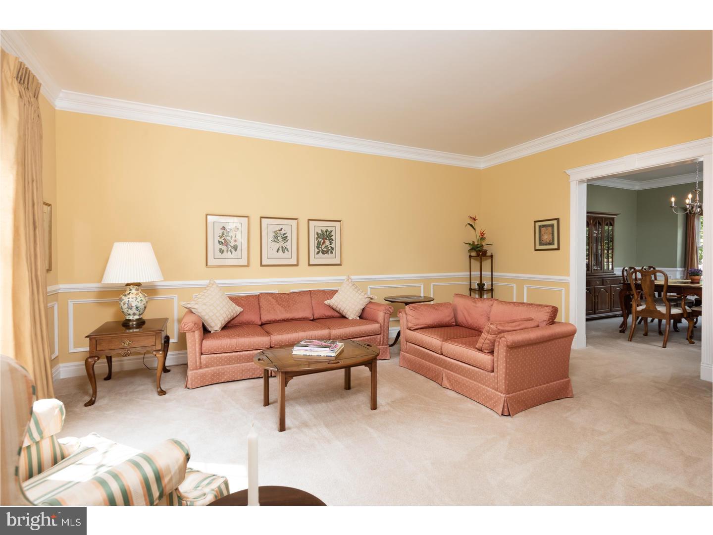 810 Waverly Road Kennett Square, PA 19348 - Photo 9 of 25 Living Room