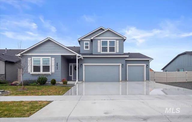 $489,990 | 4832 East Grassway Drive, Nampa, ID 83686