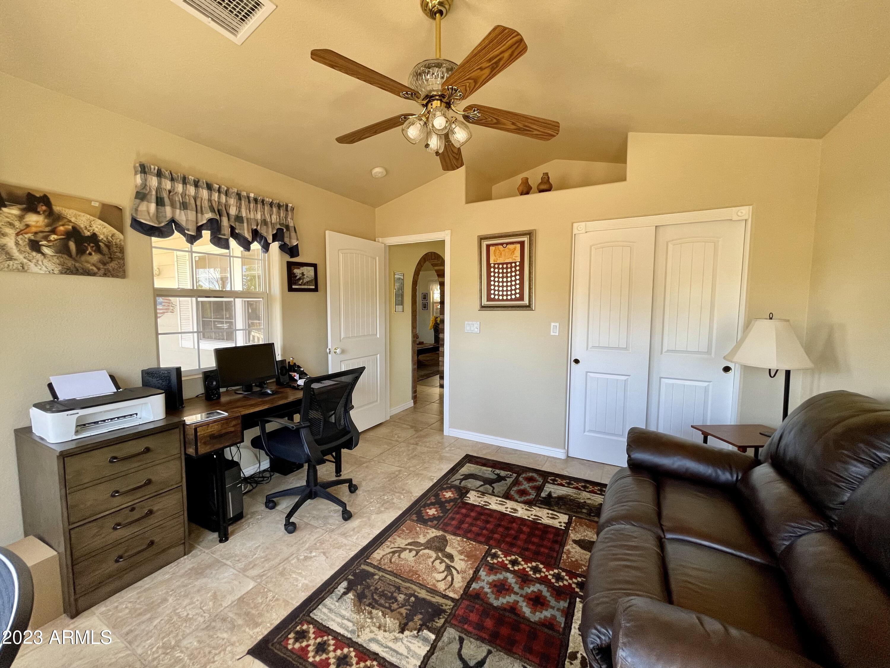 2224 Ridge Road Snowflake, AZ 85937 - Photo 35 of 54 35 - Office Bedroom 3